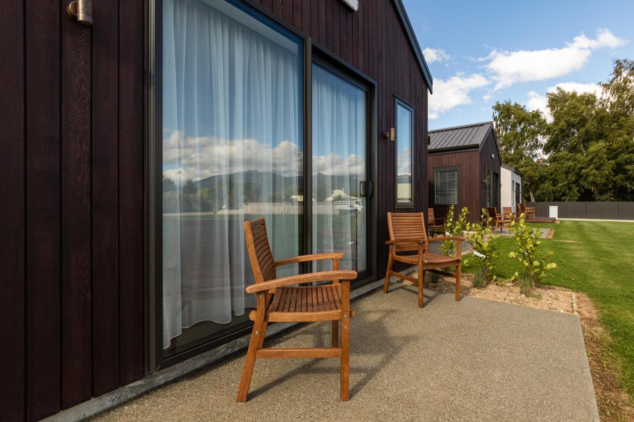 Annies On Milford Motel Te Anau Exterior photo